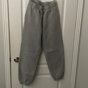 aritzia cozy af boyfriend basic sweatpants, size xs